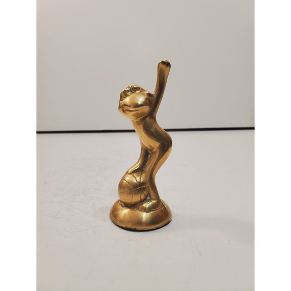 Brass FROG, AMPHIBIAN, Basketball, Sport, Office Decor, Hall Decor, Orna… - Picture 2 of 10